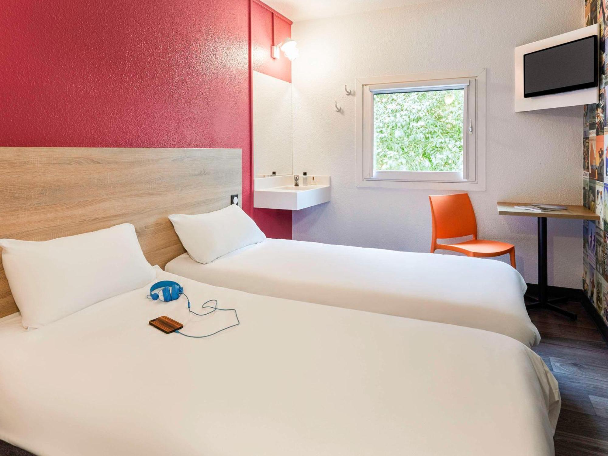 Hotelf1 Toulouse Ramonville Экстерьер фото